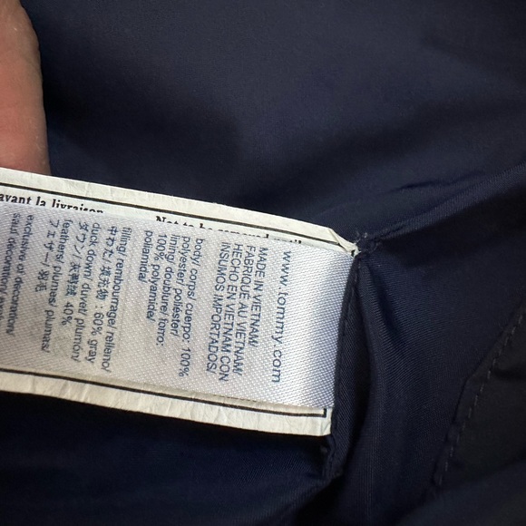 Tommy Hilfiger winter jacket for toddler XXS (2-3) - Picture 4 of 4